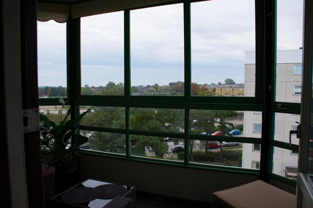 Entire Apartment Malmo 2 Bedrooms-Tv Lounge-Balcony 외부 사진