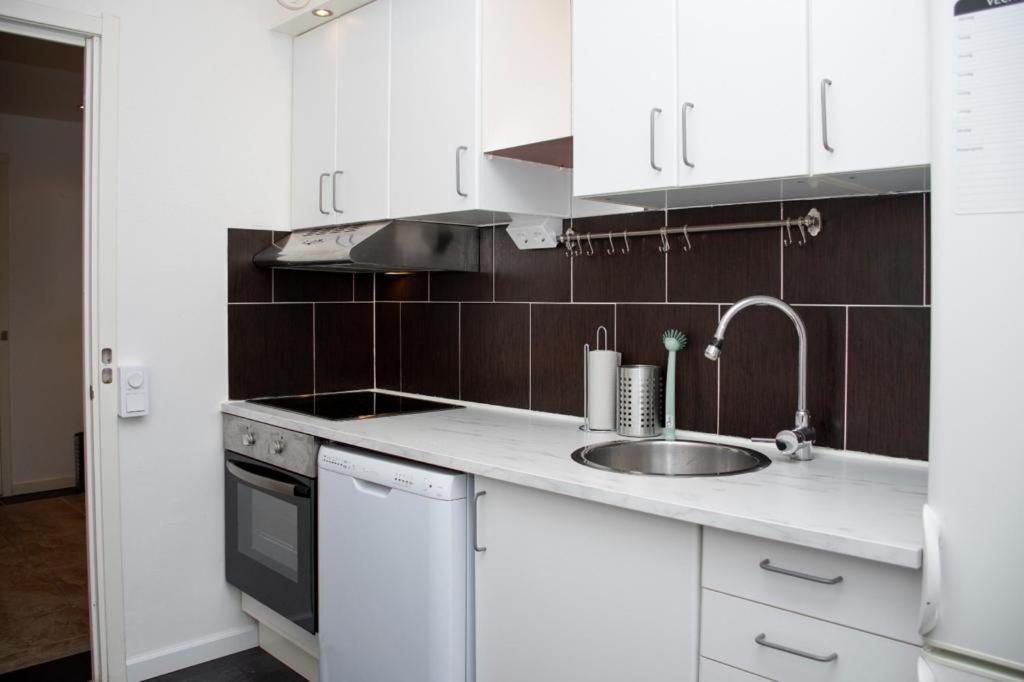 Entire Apartment Malmo 2 Bedrooms-Tv Lounge-Balcony 외부 사진
